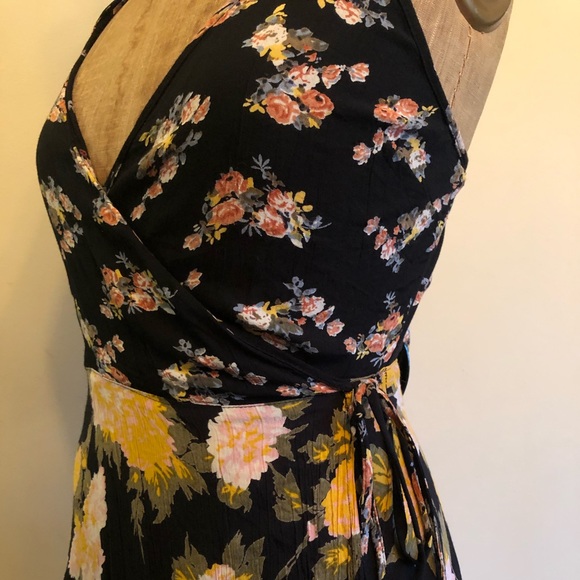 Flower Wrap Dress - Picture 2 of 5